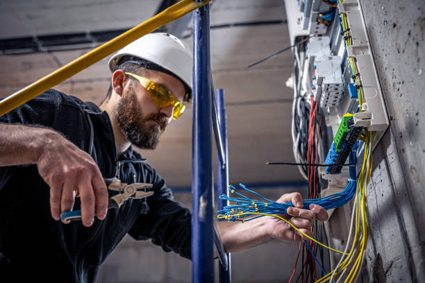 Best Electrician Near Me  in Pleasant Hill, TX