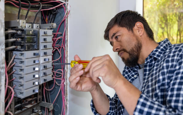Best Licensed Electrician  in Pleasant Hill, TX
